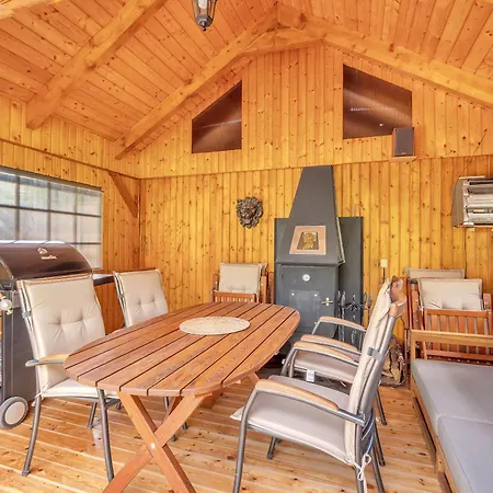 Vila Relax Zvičina *